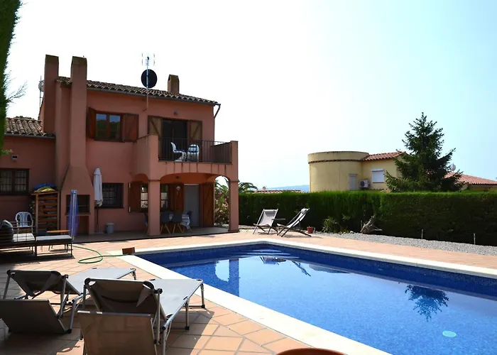 Casa Con Piscina Privada Y Jardin Cerca De La Playa En - Es-323-6 Holiday home L'Estartit