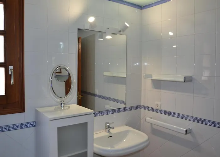 Casa Con Piscina Privada Y Jardin Cerca De La Playa En - Es-323-6 Holiday home