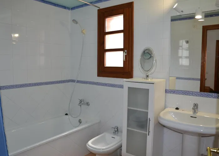 Holiday home Casa Con Piscina Privada Y Jardin Cerca De La Playa En - Es-323-6